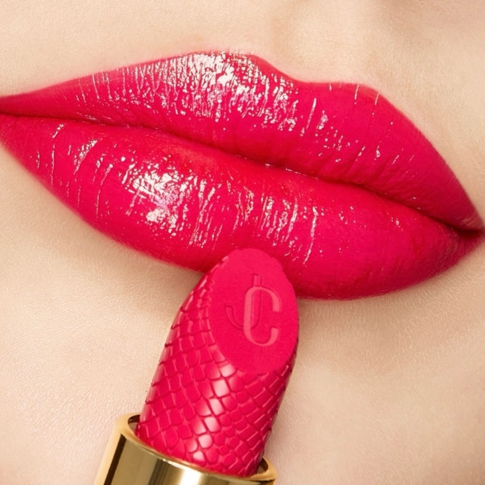 Jimmy Choo Seduction Collection Satin Lip Colour in Hot Pink NEW